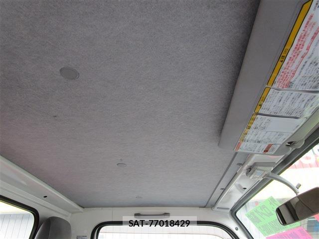 Isuzu ELF TRUCK 2012-08 4939637-23