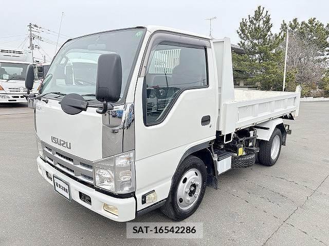Isuzu ELF TRUCK 2010-04 4939641-0