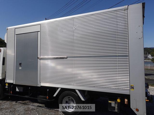 Isuzu ELF TRUCK 2016-09 4939699-9