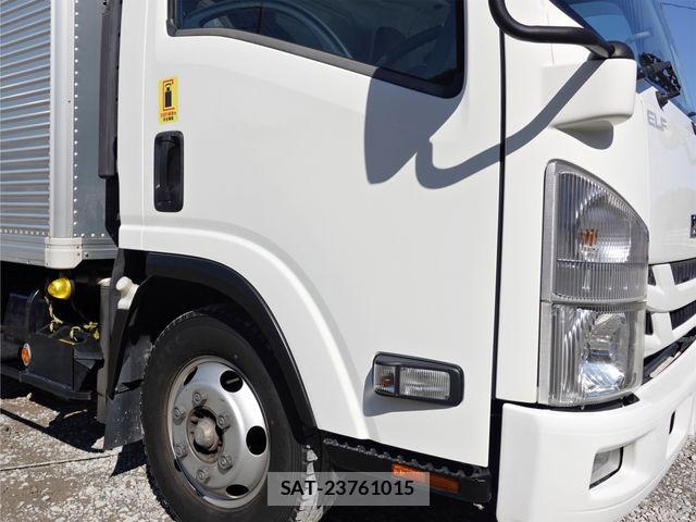 Isuzu ELF TRUCK 2016-09 4939699-4