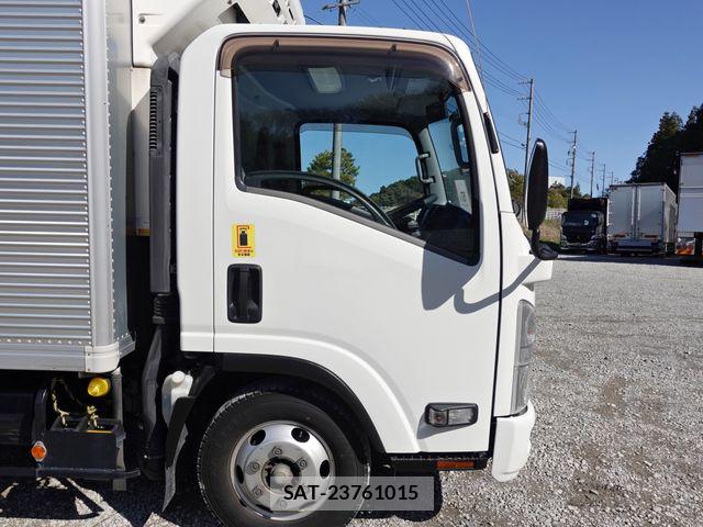 Isuzu ELF TRUCK 2016-09 4939699-5