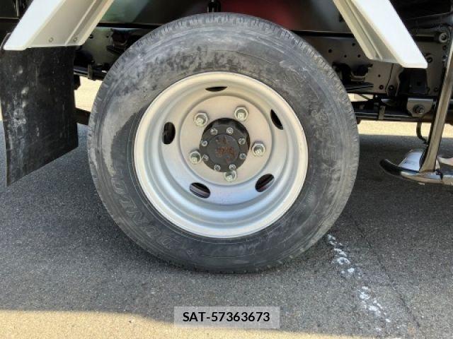 Isuzu ELF TRUCK 2016-03 5867112-13