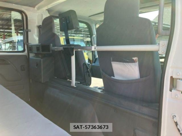 Isuzu ELF TRUCK 2016-03 5867112-29