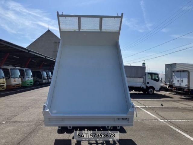 Isuzu ELF TRUCK 2016-03 5867112-6