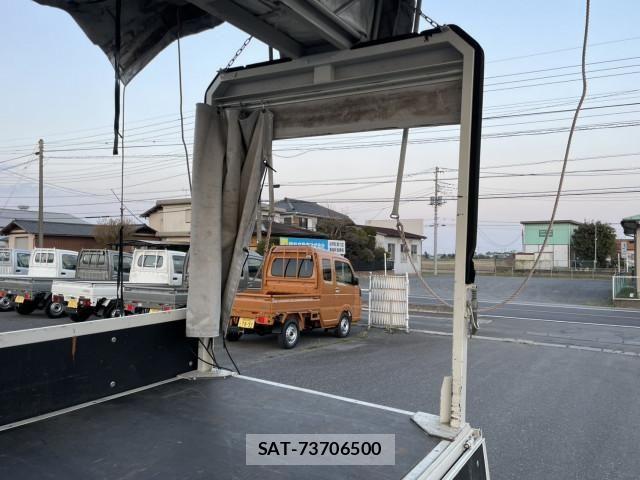 Isuzu ELF TRUCK 2019-04 5867113-19