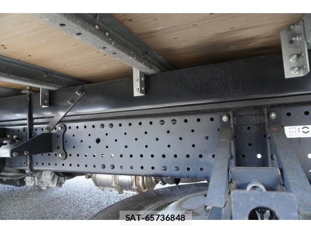 Isuzu ELF TRUCK 2018-12 5867124-12