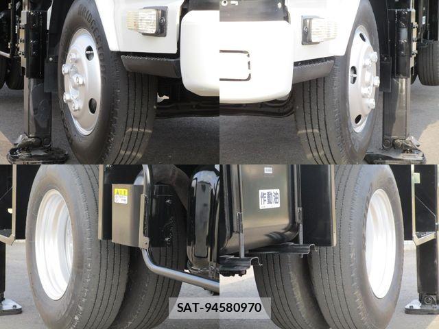 Isuzu ELF TRUCK 2017-08 5867095-17