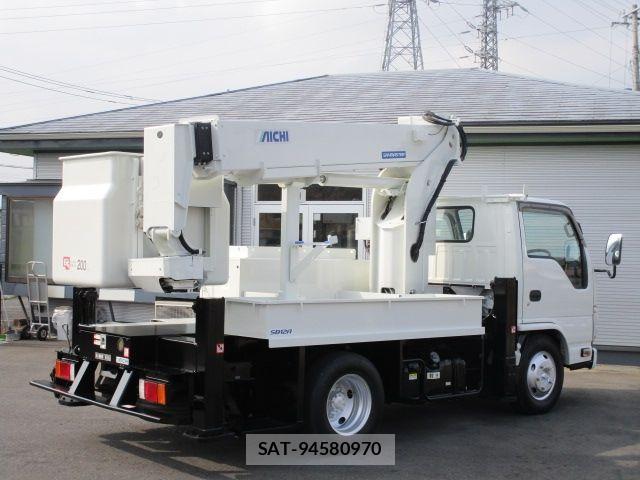 Isuzu ELF TRUCK 2017-08 5867095-3