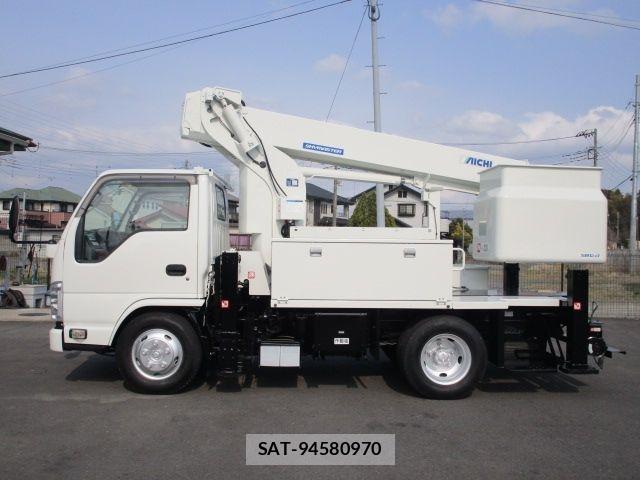 Isuzu ELF TRUCK 2017-08 5867095-5