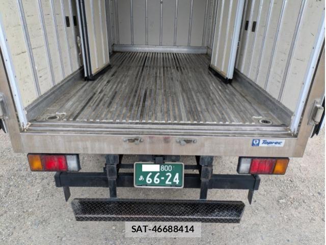 Isuzu ELF TRUCK 2019-02 5867129-12