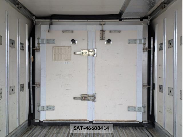 Isuzu ELF TRUCK 2019-02 5867129-19