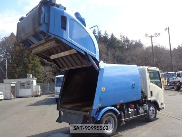 Isuzu ELF TRUCK 2017-09 5867126-13