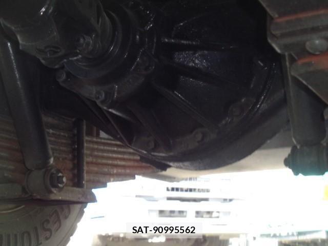 Isuzu ELF TRUCK 2017-09 5867126-22