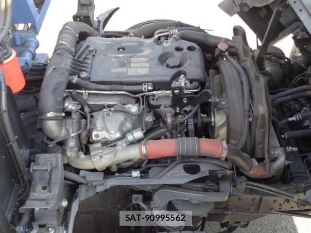 Isuzu ELF TRUCK 2017-09 5867126-24