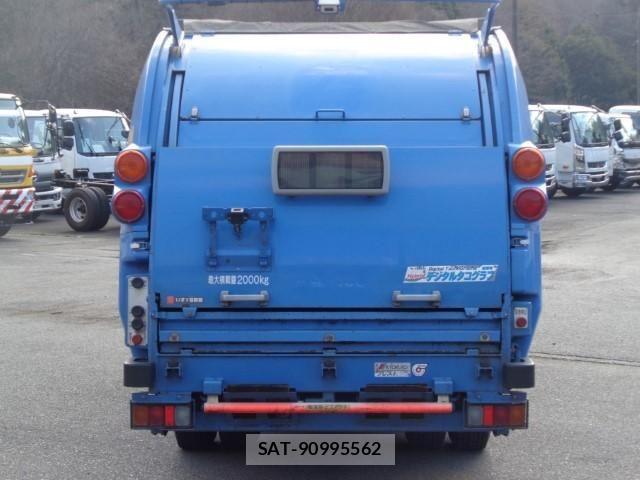 Isuzu ELF TRUCK 2017-09 5867126-5