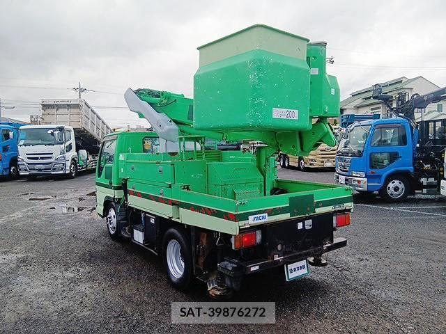 Isuzu ELF TRUCK 2006-11 5867191-5