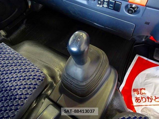 Isuzu ELF TRUCK 2022-07 5867109-14