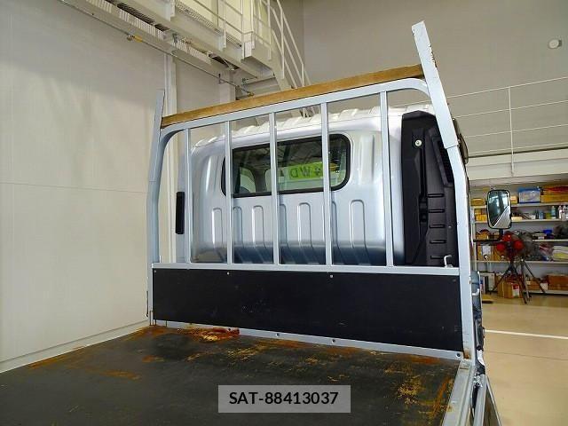 Isuzu ELF TRUCK 2022-07 5867109-22