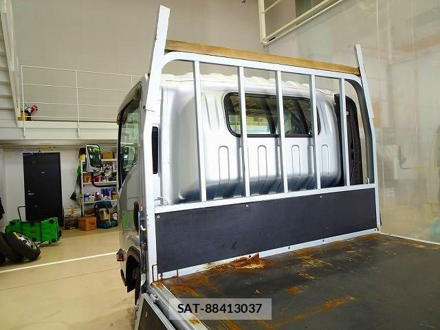 Isuzu ELF TRUCK 2022-07 5867109-23