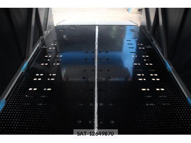 Isuzu ELF TRUCK 2017-06 5867116-12
