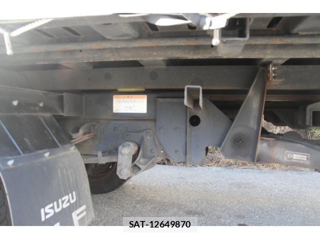 Isuzu ELF TRUCK 2017-06 5867116-24