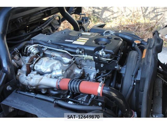 Isuzu ELF TRUCK 2017-06 5867116-29