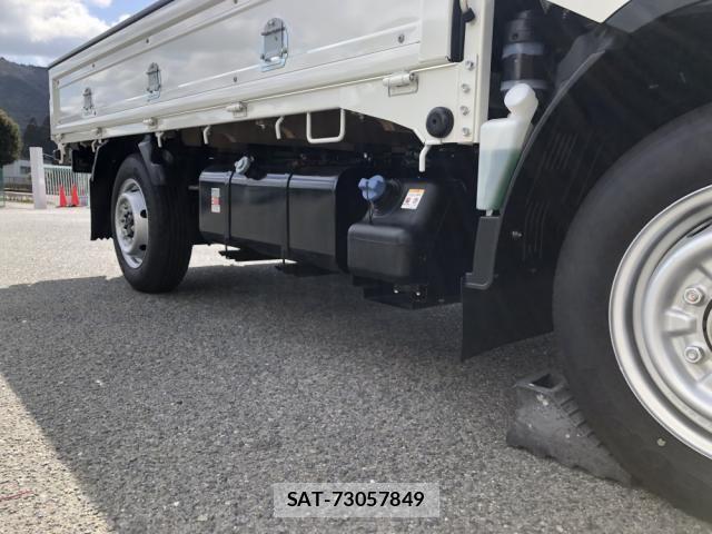 Isuzu ELF TRUCK 2025-07 5867111-23