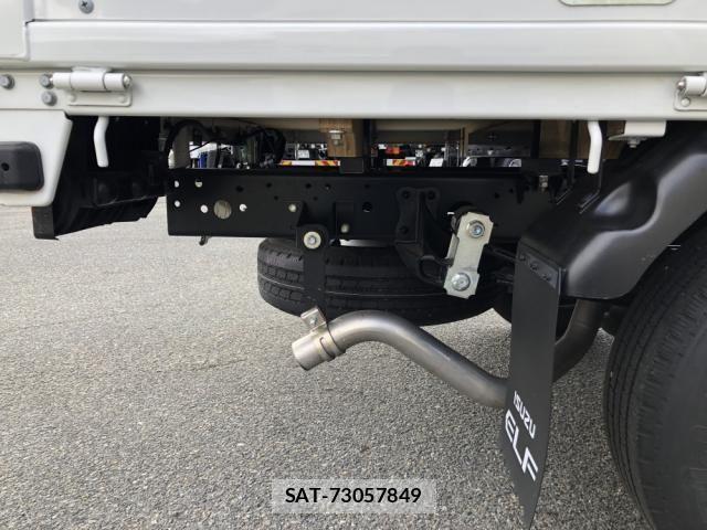 Isuzu ELF TRUCK 2025-07 5867111-24