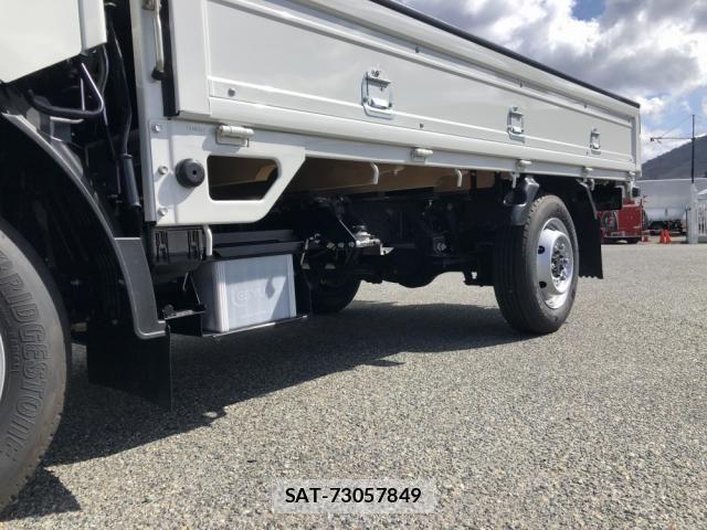 Isuzu ELF TRUCK 2025-07 5867111-25