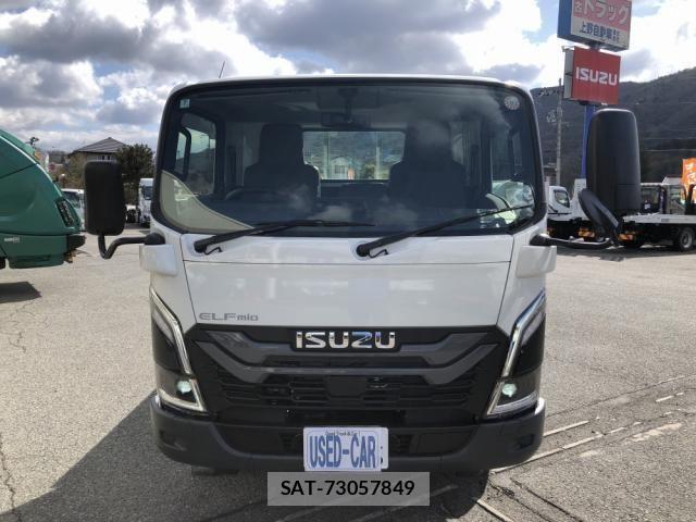 Isuzu ELF TRUCK 2025-07 5867111-4