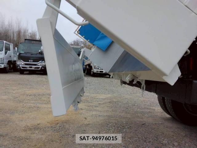 Isuzu ELF TRUCK 2015-02 5867174-28
