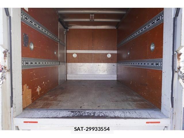Isuzu ELF TRUCK 2019-02 5867153-20