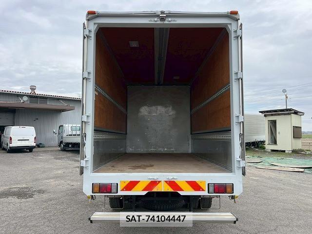 Isuzu ELF TRUCK 2014-01 5867163-12