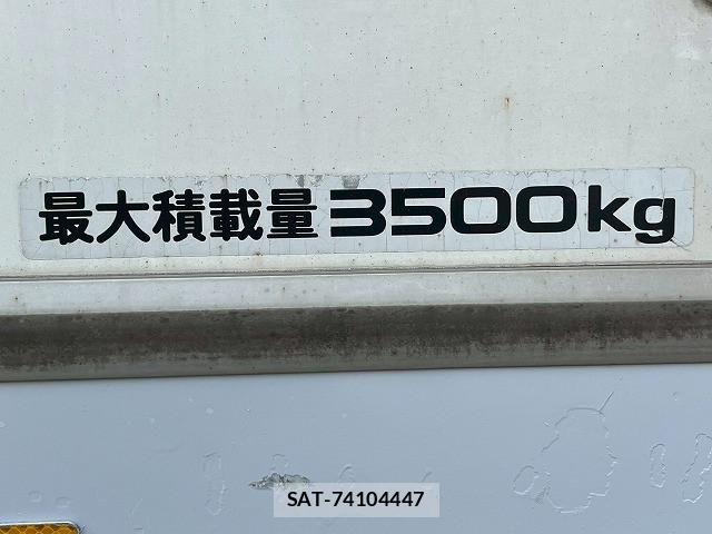 Isuzu ELF TRUCK 2014-01 5867163-18
