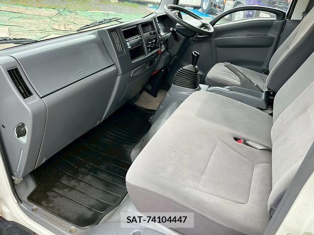 Isuzu ELF TRUCK 2014-01 5867163-24