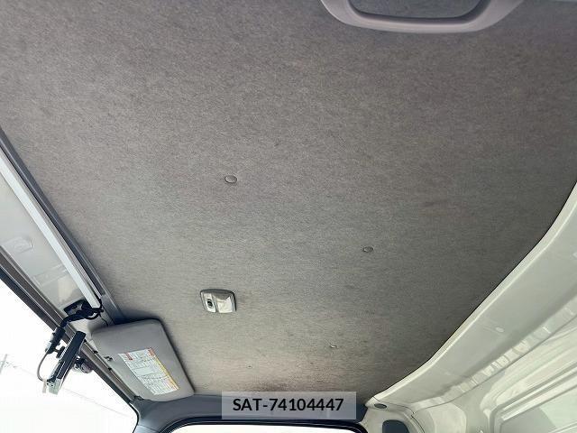 Isuzu ELF TRUCK 2014-01 5867163-26