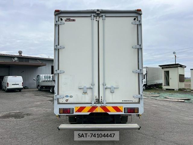 Isuzu ELF TRUCK 2014-01 5867163-7