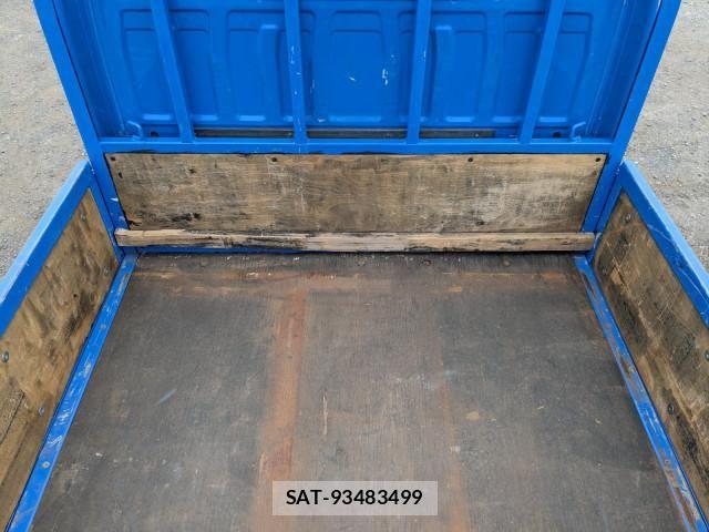 Isuzu ELF TRUCK 2016-02 5867181-10