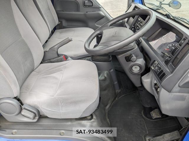 Isuzu ELF TRUCK 2016-02 5867181-21