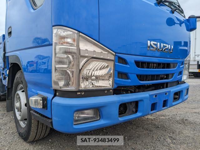 Isuzu ELF TRUCK 2016-02 5867181-27