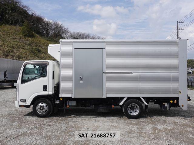 Isuzu ELF TRUCK 2016-08 5867199-11