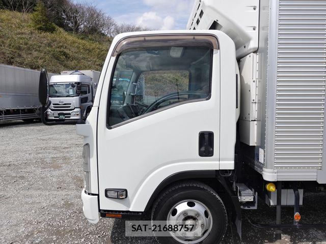 Isuzu ELF TRUCK 2016-08 5867199-13