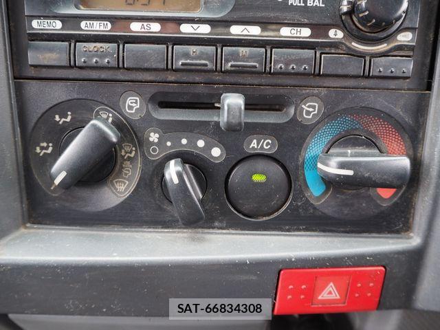 Isuzu ELF TRUCK 2012-10 5867202-15