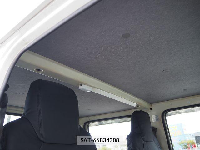 Isuzu ELF TRUCK 2012-10 5867202-23