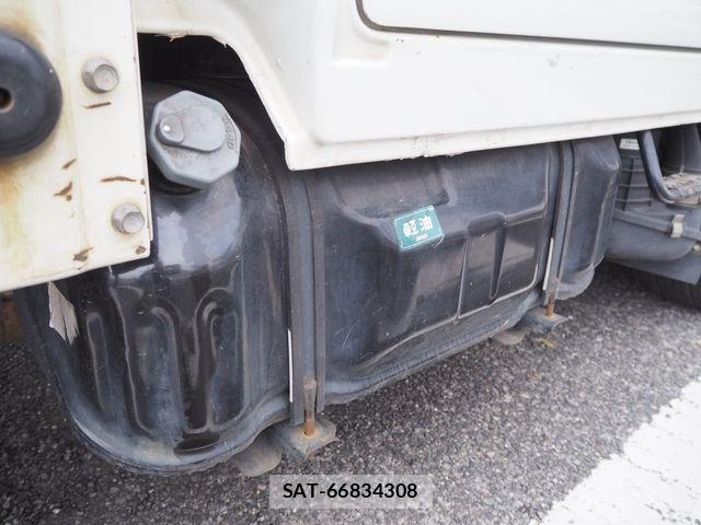 Isuzu ELF TRUCK 2012-10 5867202-27