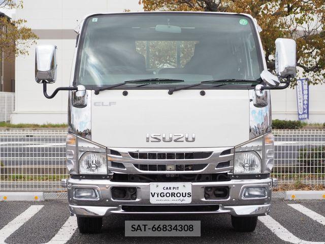 Isuzu ELF TRUCK 2012-10 5867202-3