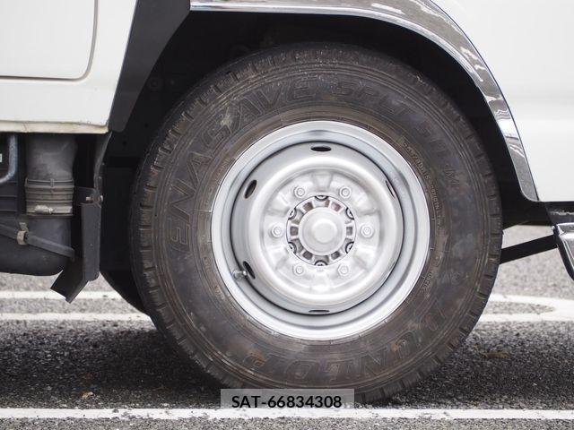Isuzu ELF TRUCK 2012-10 5867202-7