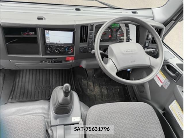 Isuzu ELF TRUCK 2020-05 6004622-24
