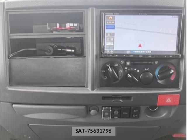 Isuzu ELF TRUCK 2020-05 6004622-26