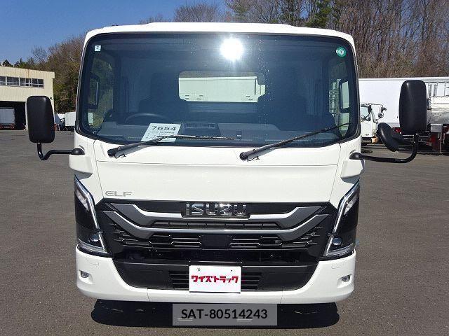 Isuzu ELF TRUCK 2025-03 6004615-1